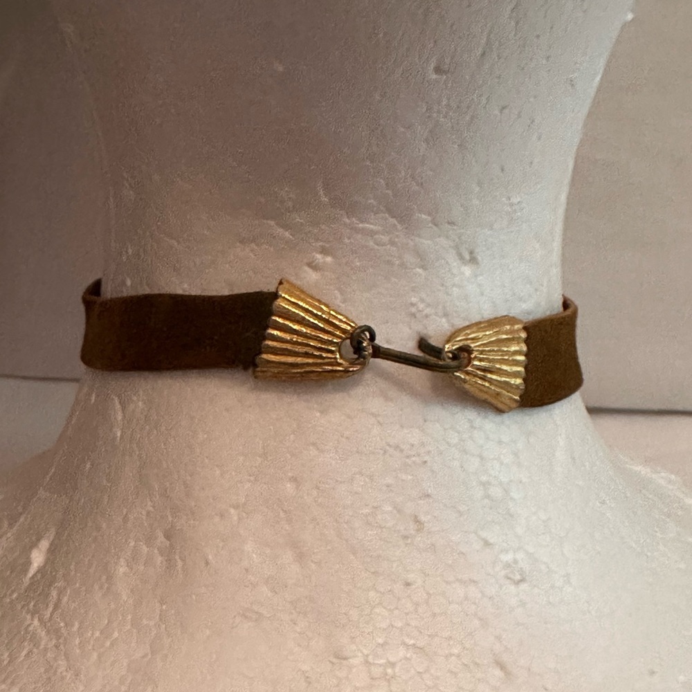 Vintage choker green brown suede gold hook closure ☮️ necklace - Picture 7 of 11